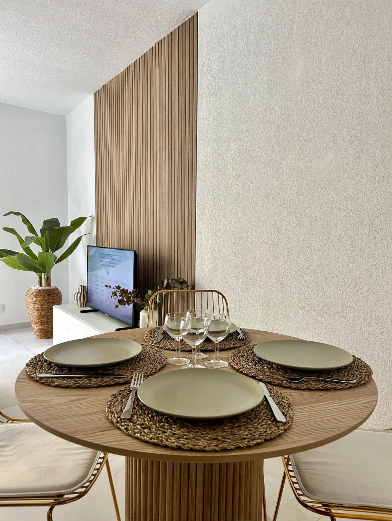 Menton Carre D'Or - Private Garage Apartment Exterior photo